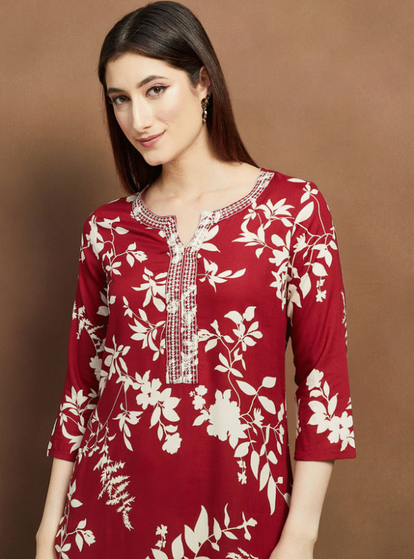 MELANGE Floral Print Straight Kurta - Image 2